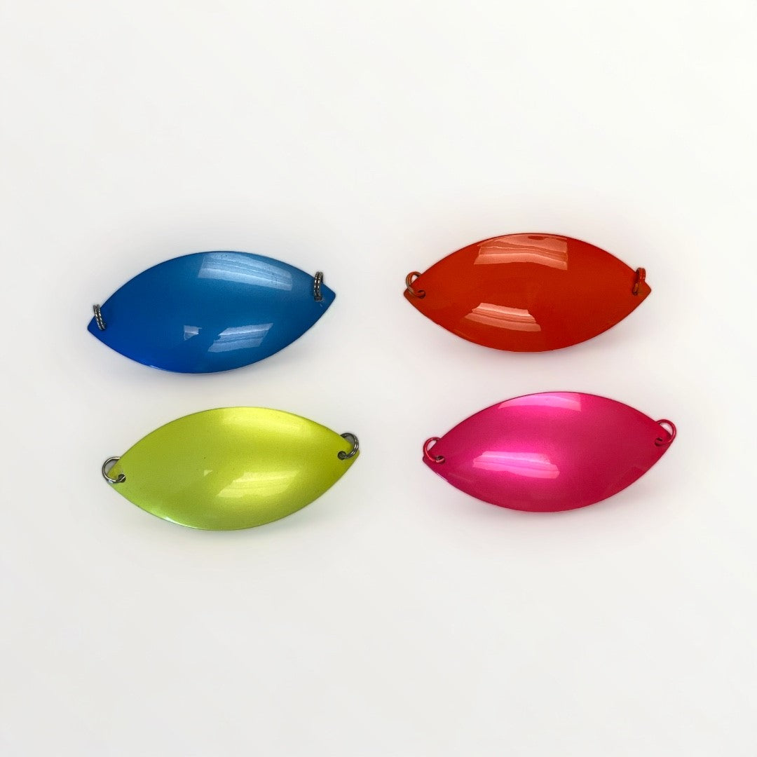 Ensemble de 4 cuillères  pour la pêche Amazing Spoons 3 pouces de couleurs différentes.